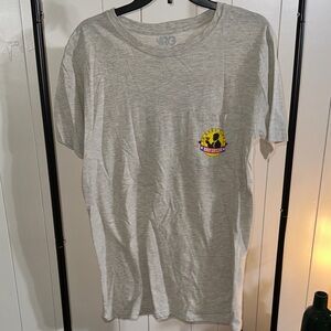 Super Comfortable Gray Graphic Tee for Men